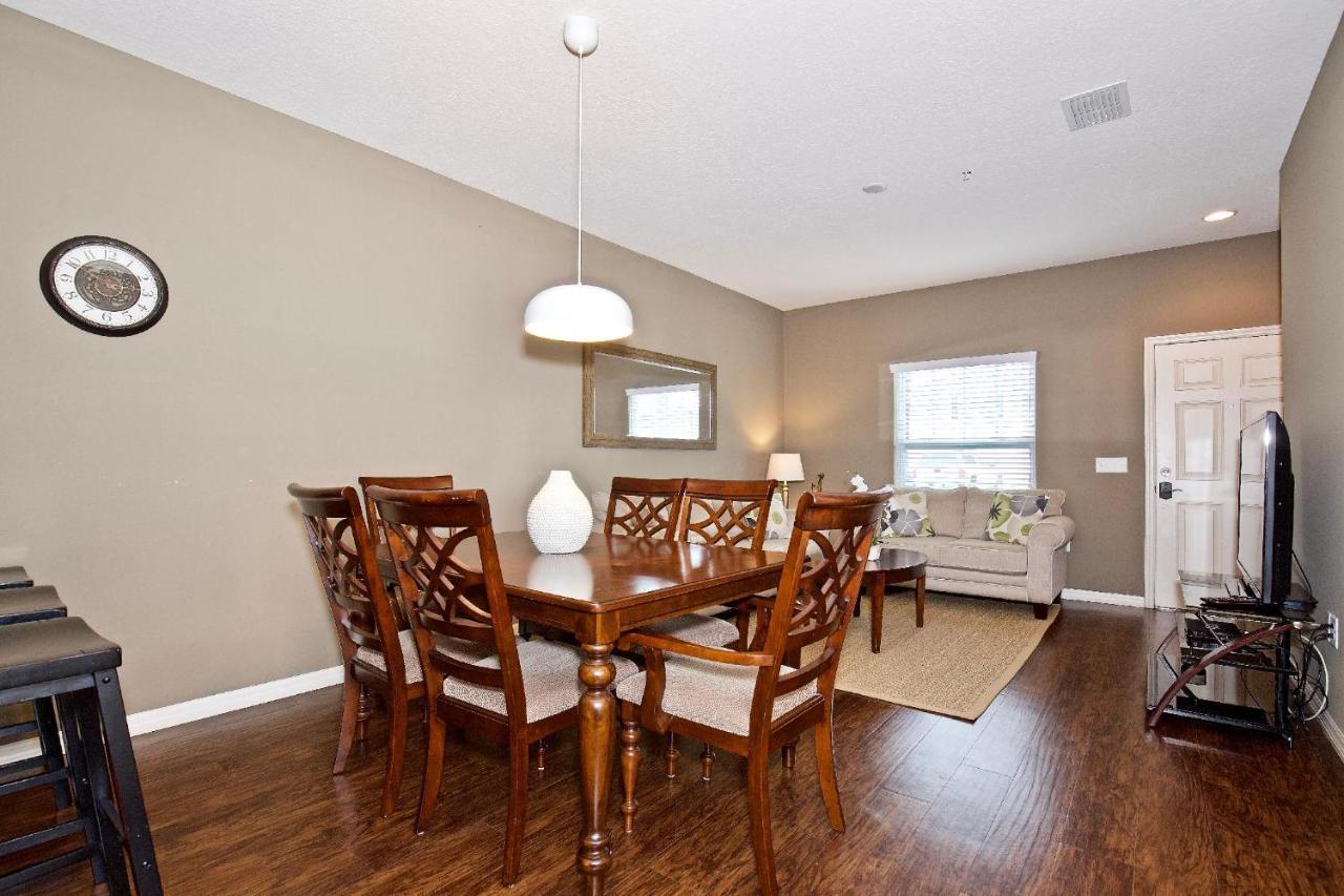 Great And Practical Townhouse In Gated Community, Sleeps 6 10 Min To Disney! Orlando Ngoại thất bức ảnh