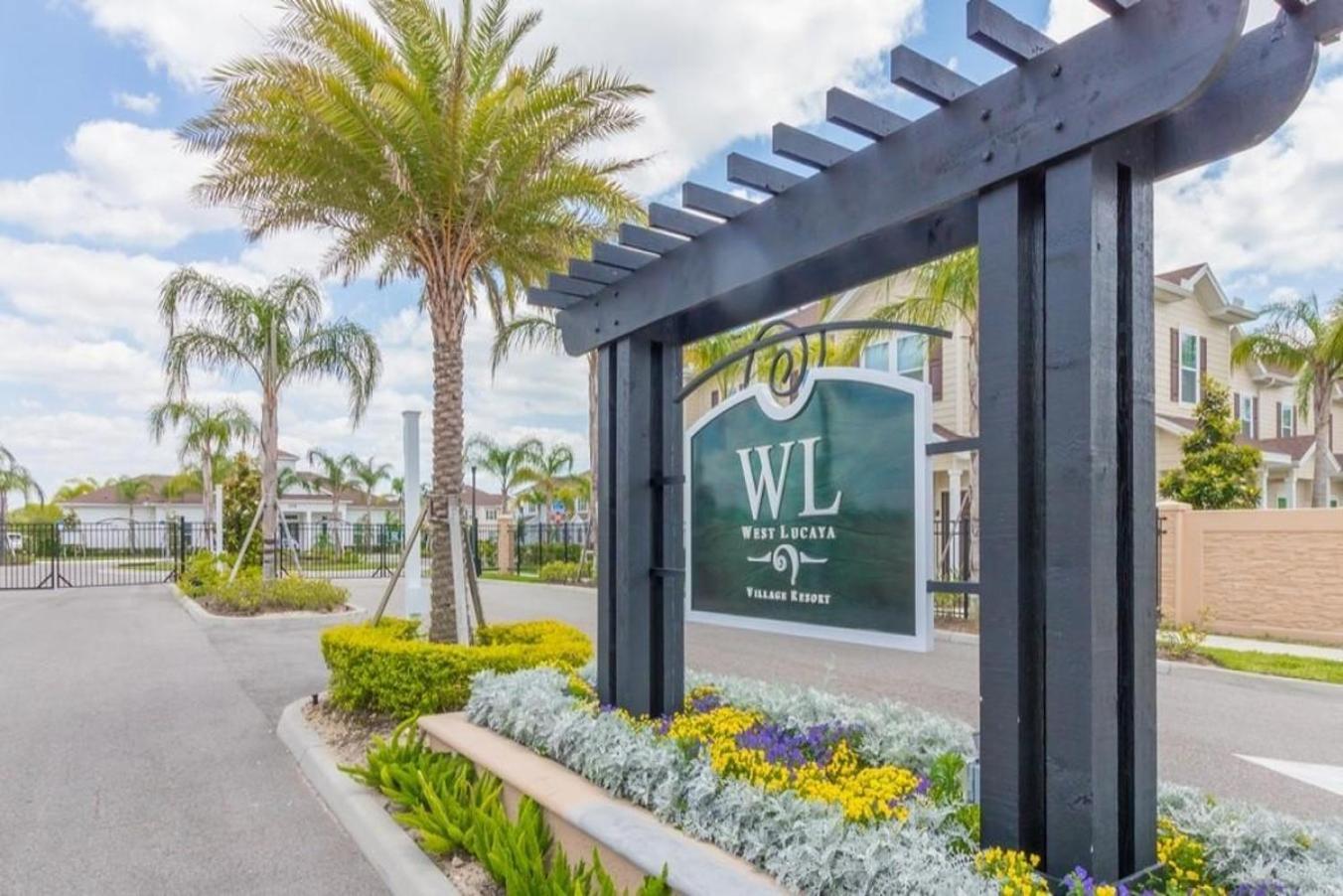 Great And Practical Townhouse In Gated Community, Sleeps 6 10 Min To Disney! Orlando Ngoại thất bức ảnh